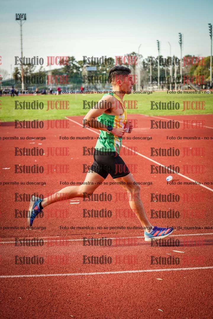 Fotos de los 3000 m llanos de varones