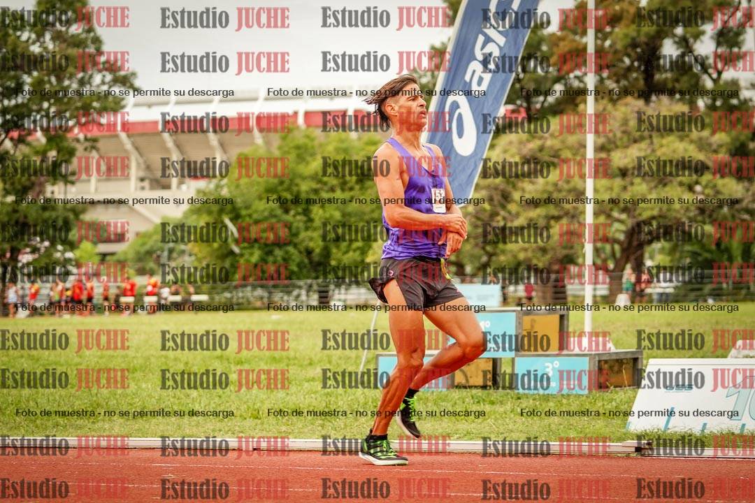 Fotos de los 3000 m llanos de varones