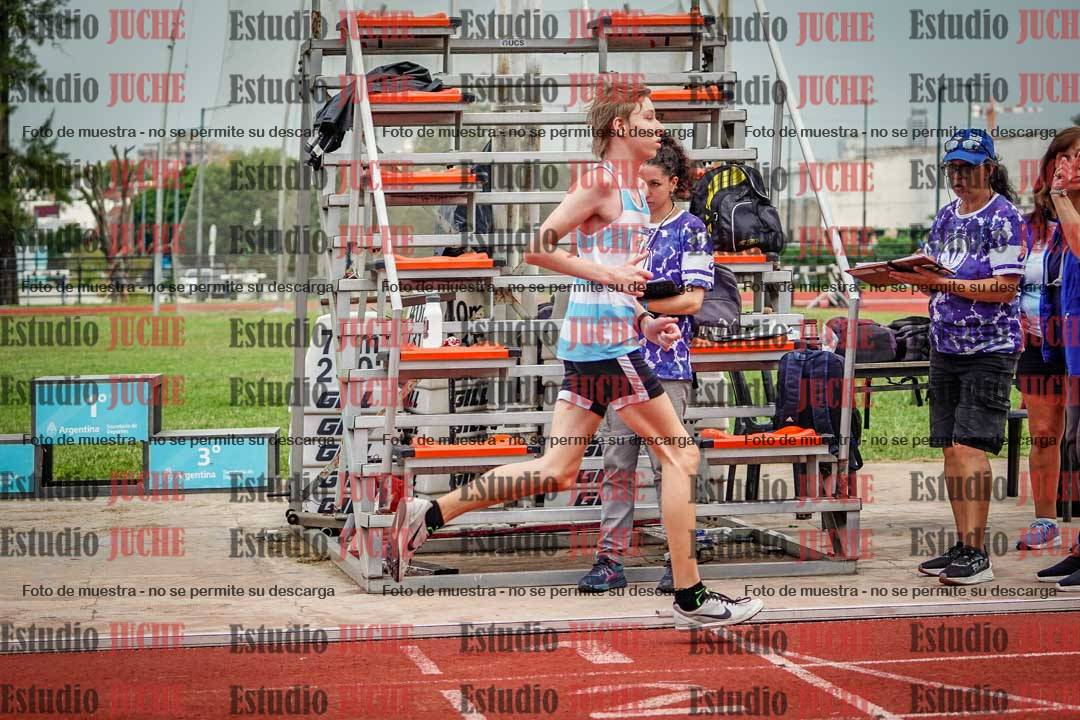Fotos de los 2400 m de varones