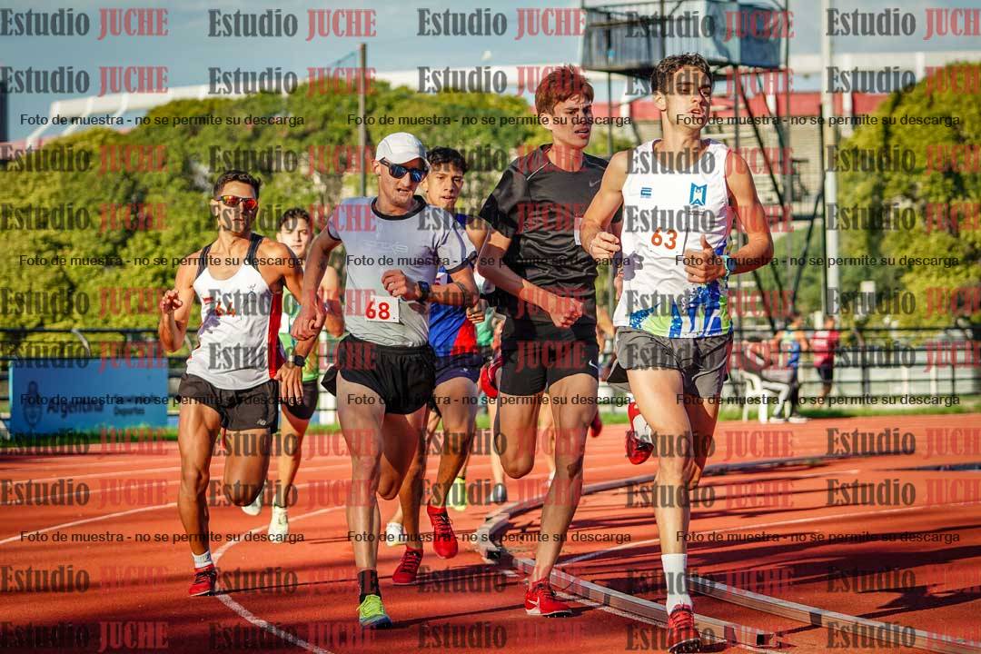 Fotos de los 1500 m llanos de varones