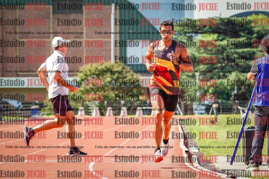 Fotos de los 1500 m llanos de varones - decatlón 10
