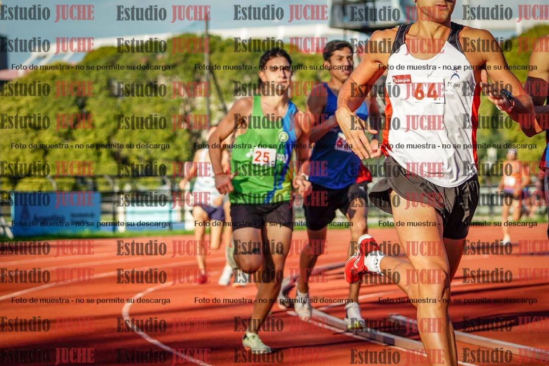 Fotos de los 1500 m llanos de varones