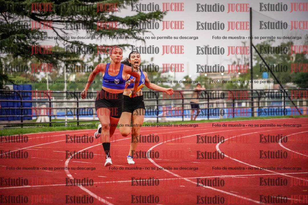 Fotos de las postas 4x100 m de mujeres