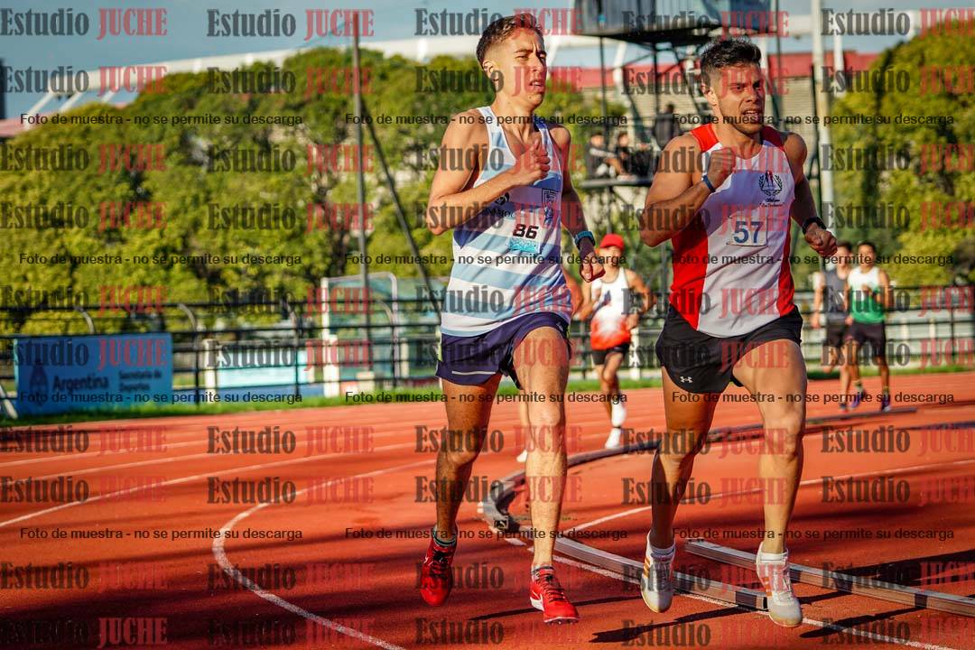 Fotos de los 1500 m llanos de varones