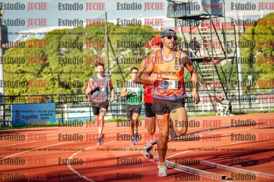 Fotos de los 1500 m llanos de varones