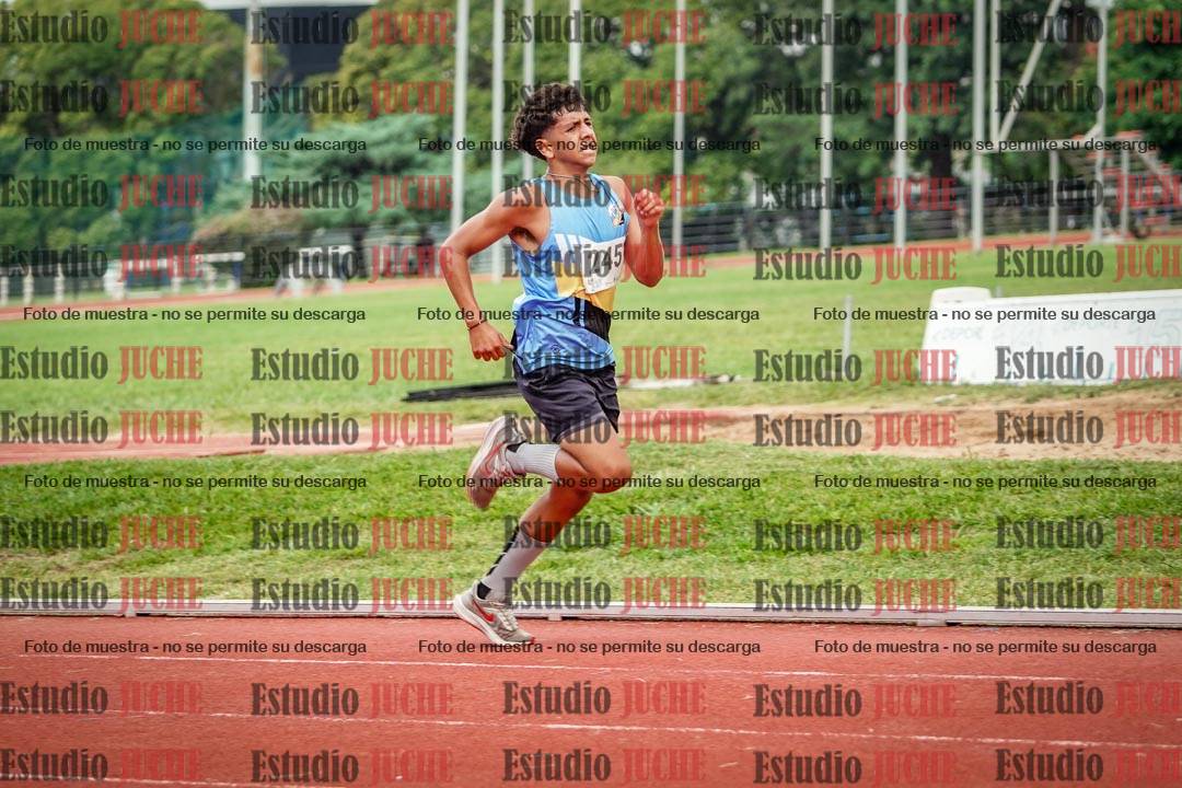Fotos de los 2400 m de varones