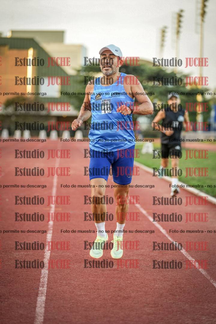 Fotos de los 3000 m llanos de varones
