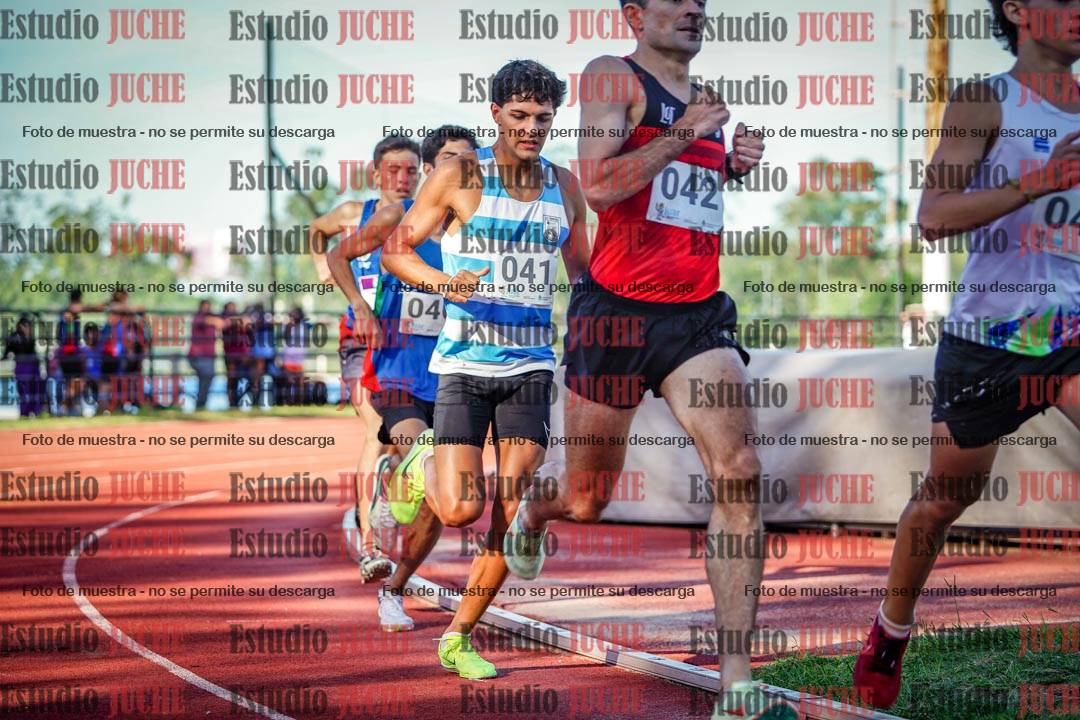 Fotos de los 1500 m llanos de varones