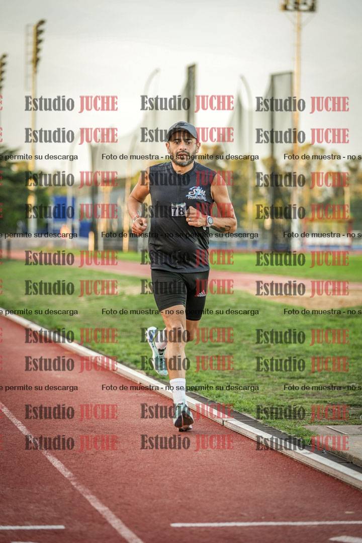 Fotos de los 3000 m llanos de varones
