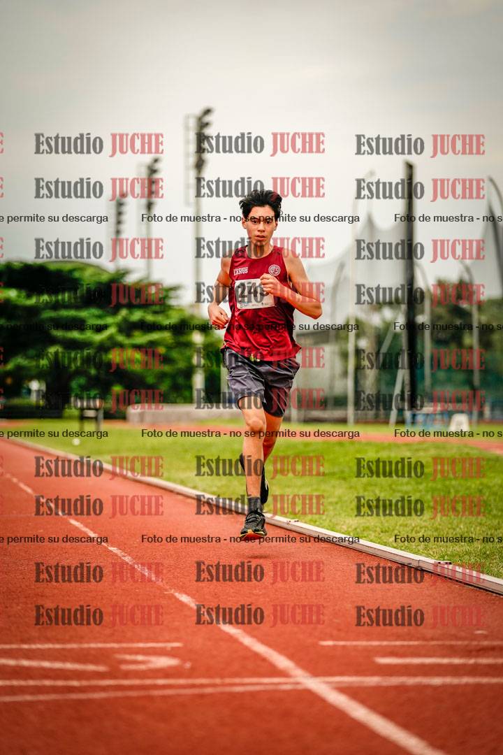 Fotos de los 2400 m de varones