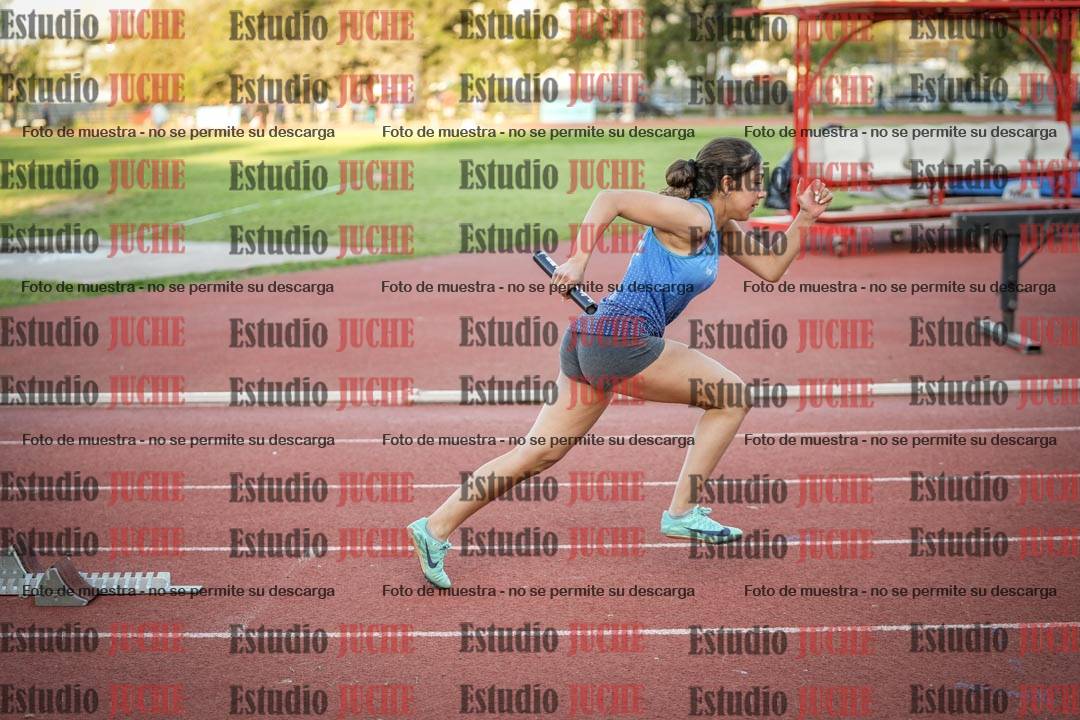 Fotos de las Postas 5x80 m de mujeres