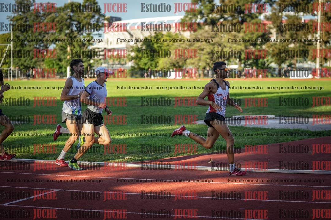 Fotos de los 1500 m llanos de varones