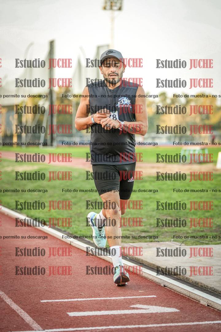 Fotos de los 3000 m llanos de varones