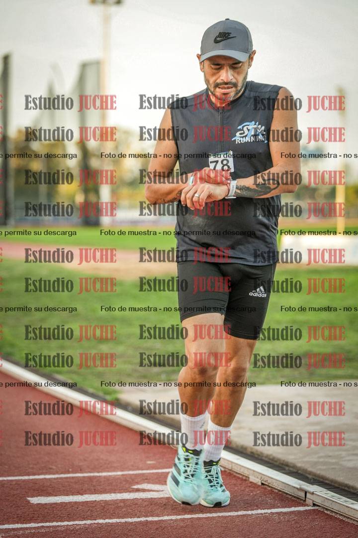 Fotos de los 3000 m llanos de varones