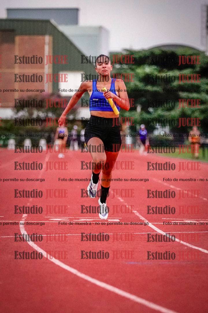 Fotos de las postas 4x100 m de mujeres