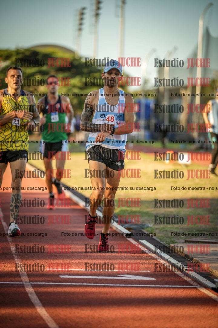 Fotos de los 3000 m llanos de varones