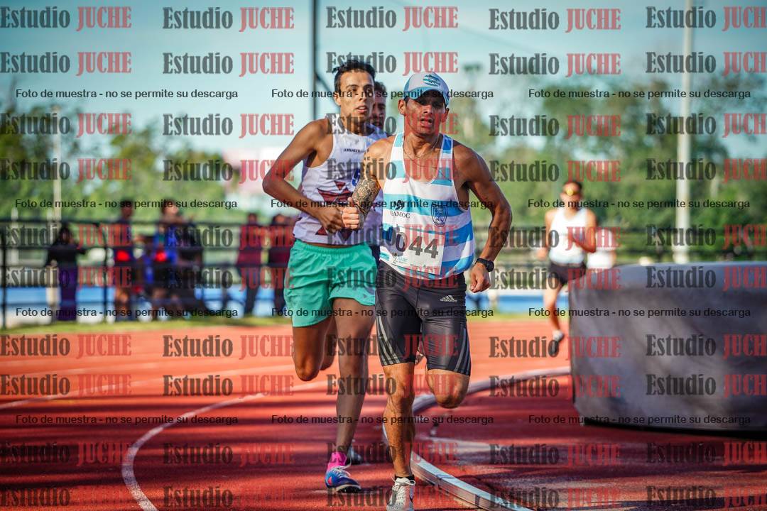 Fotos de los 1500 m llanos de varones