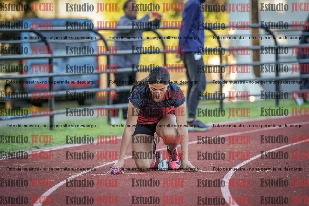 Fotos de las Postas 5x80 m de mujeres