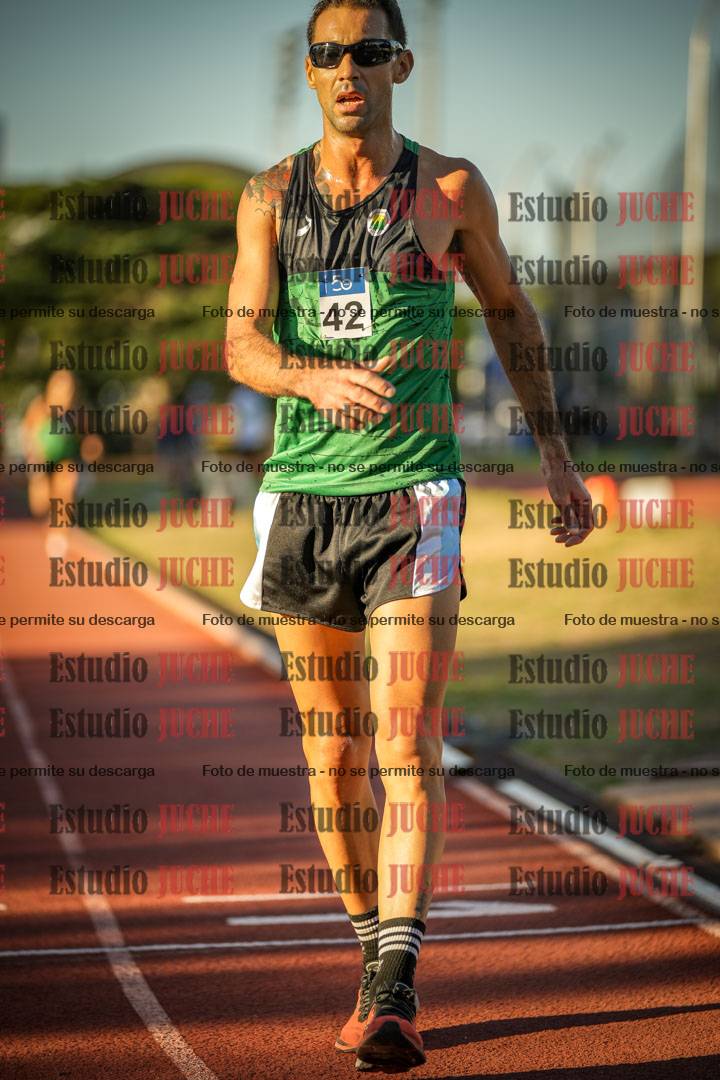 Fotos de los 3000 m llanos de varones