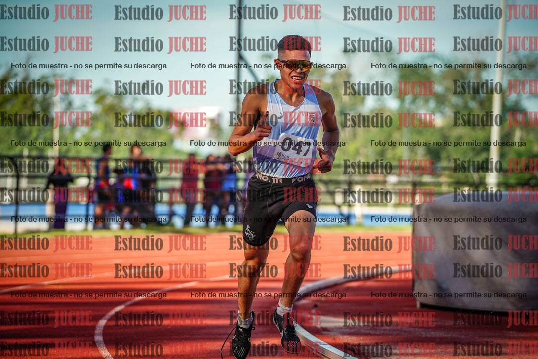 Fotos de los 1500 m llanos de varones