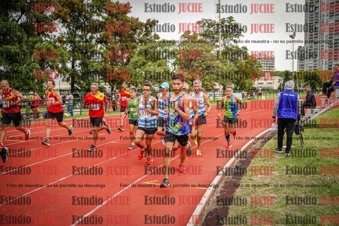 Fotos de los 3000 m llanos de varones