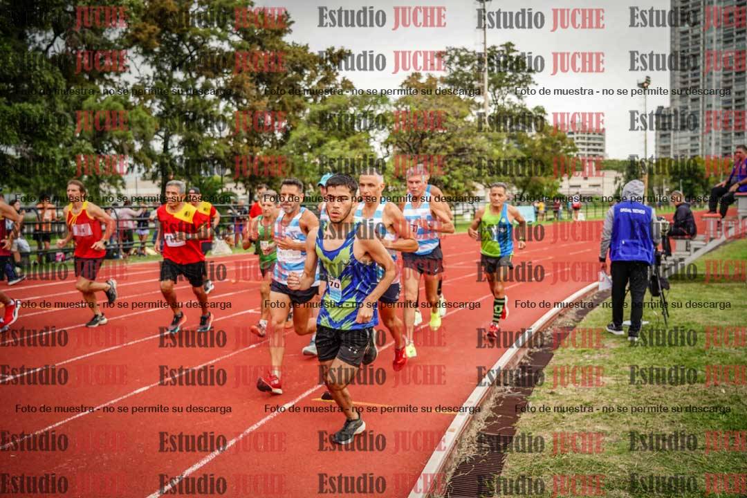 Fotos de los 3000 m llanos de varones