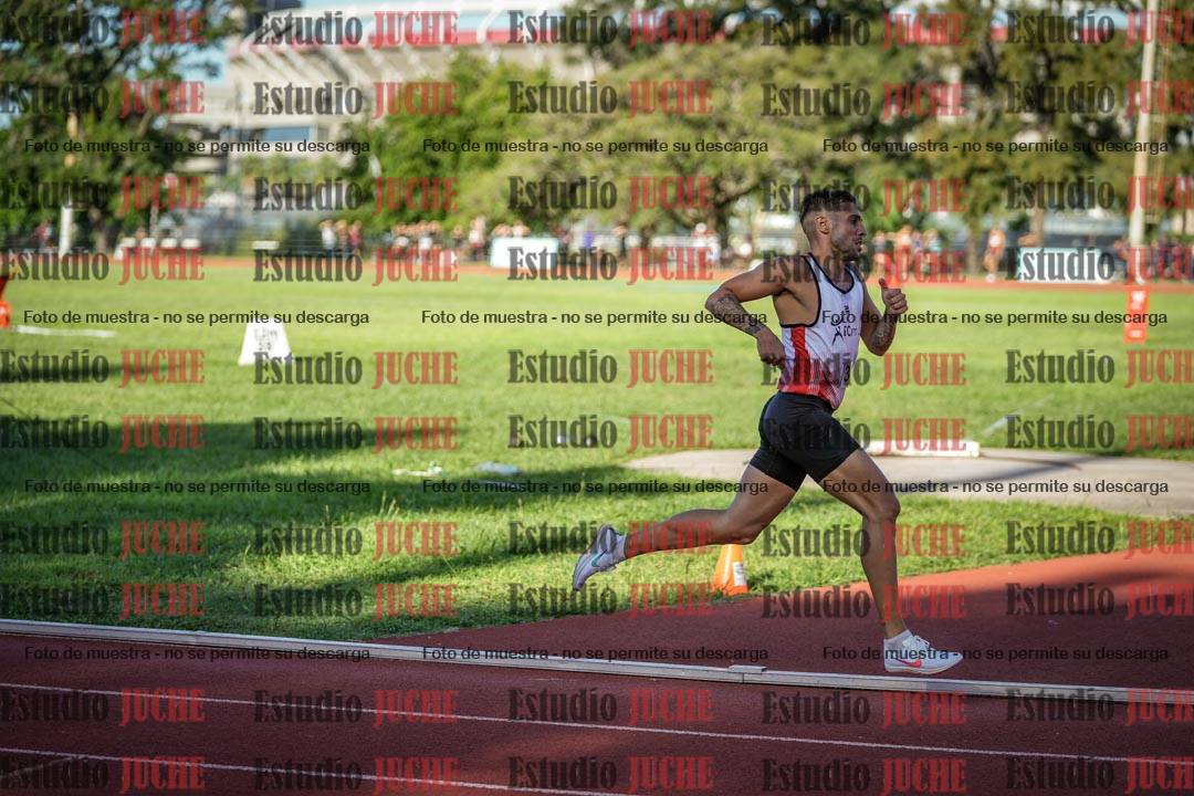Fotos de los 1500 m llanos de varones