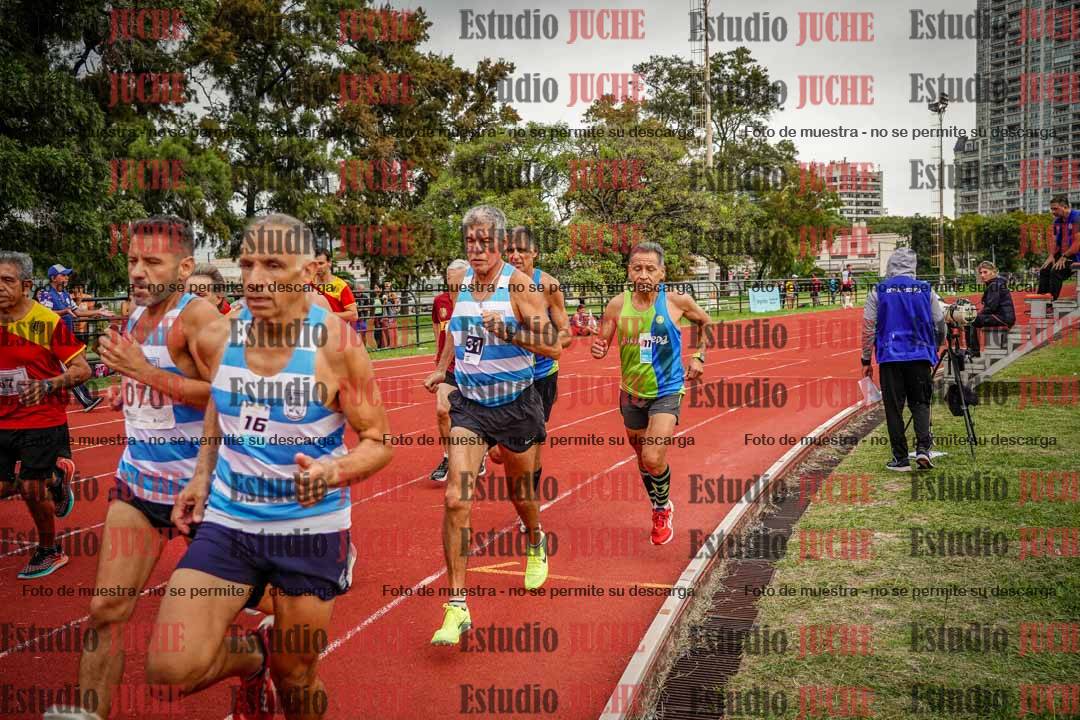 Fotos de los 3000 m llanos de varones