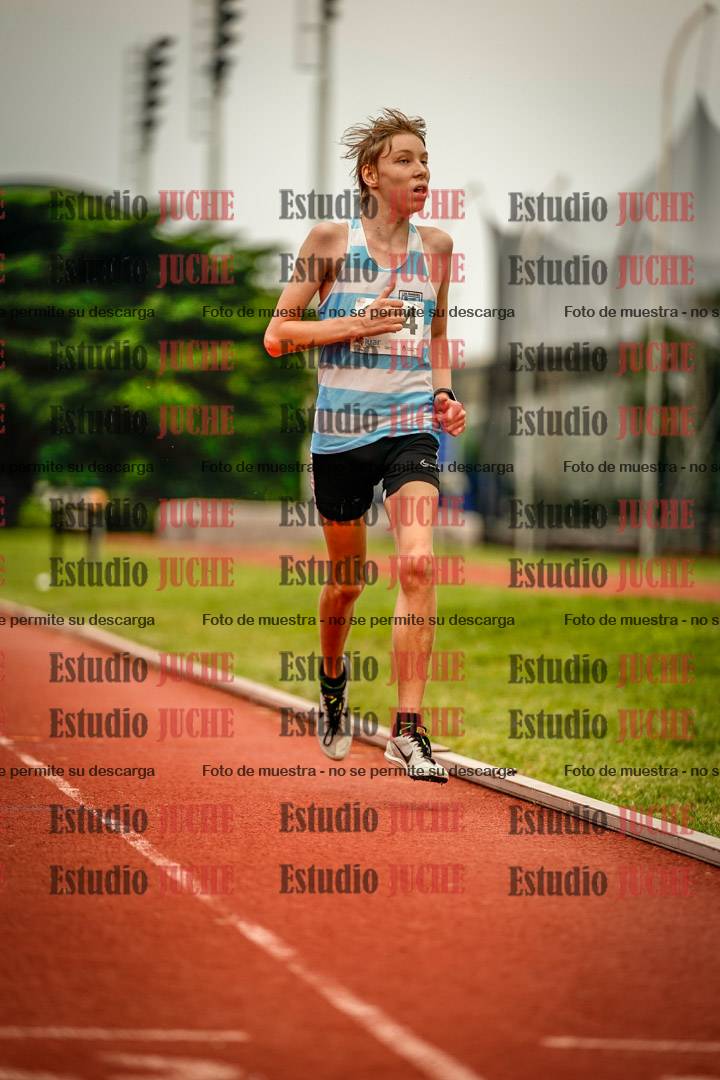 Fotos de los 2400 m de varones