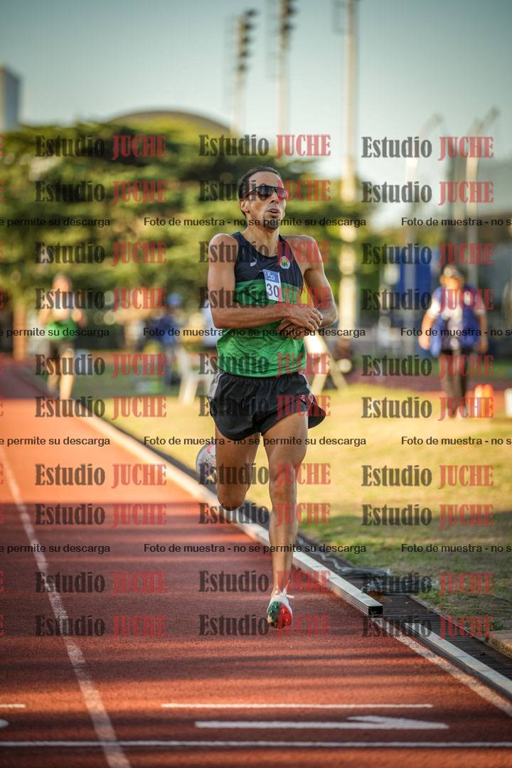 Fotos de los 3000 m llanos de varones