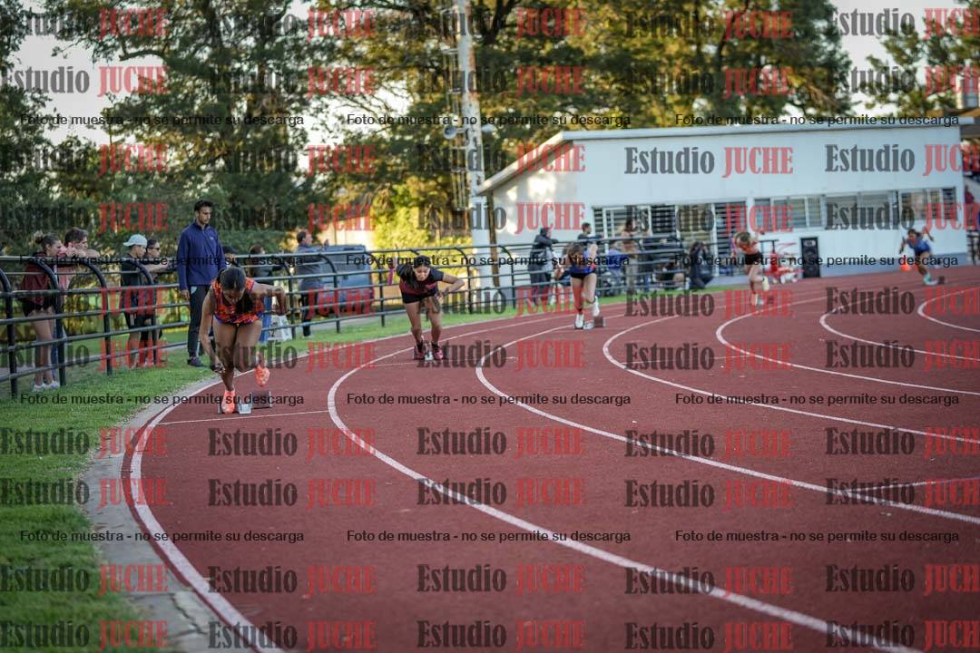 Fotos de las Postas 5x80 m de mujeres