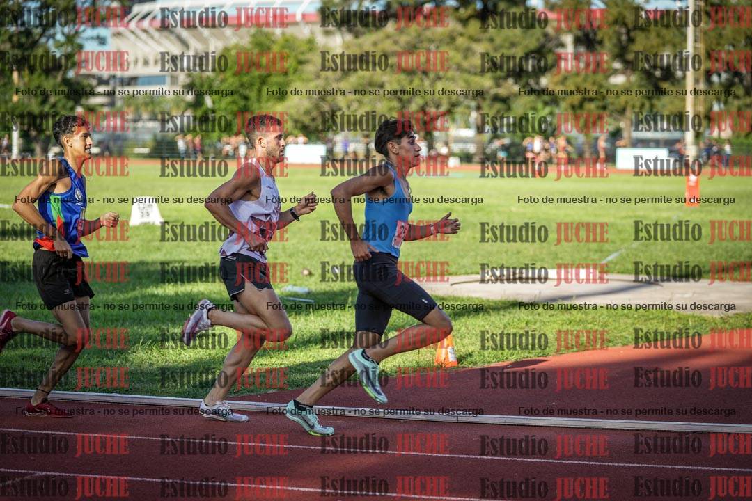 Fotos de los 1500 m llanos de varones