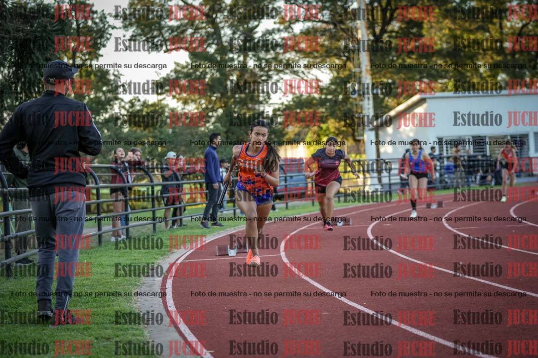 Fotos de las Postas 5x80 m de mujeres