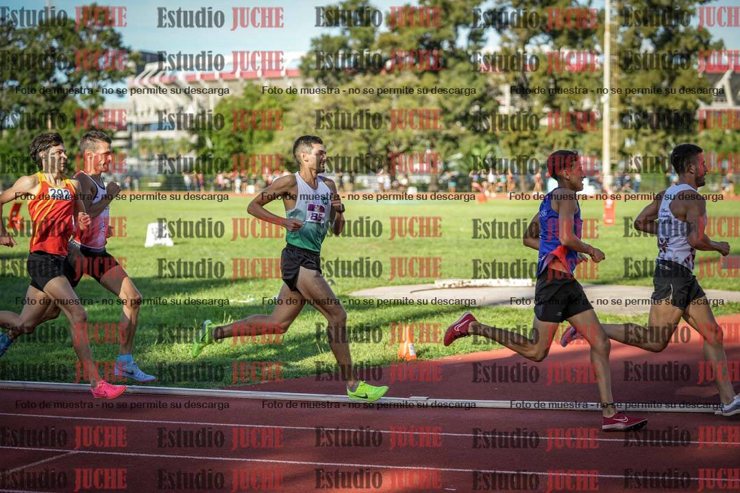 Fotos de los 1500 m llanos de varones