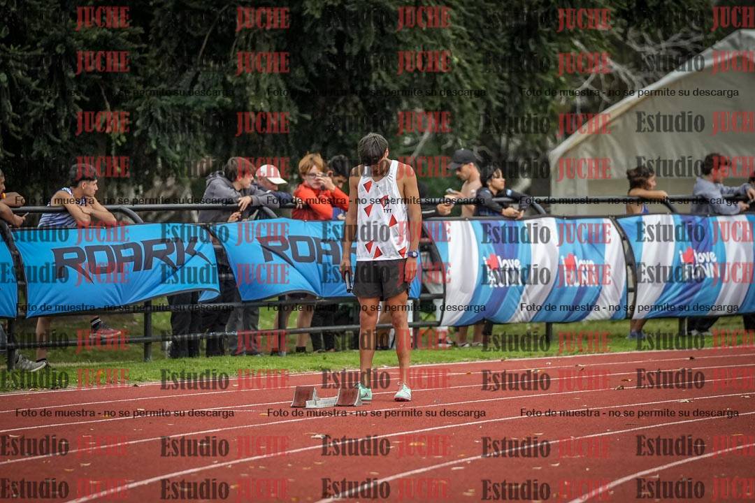 Fotos de las postas 4x400 m llanos de varones