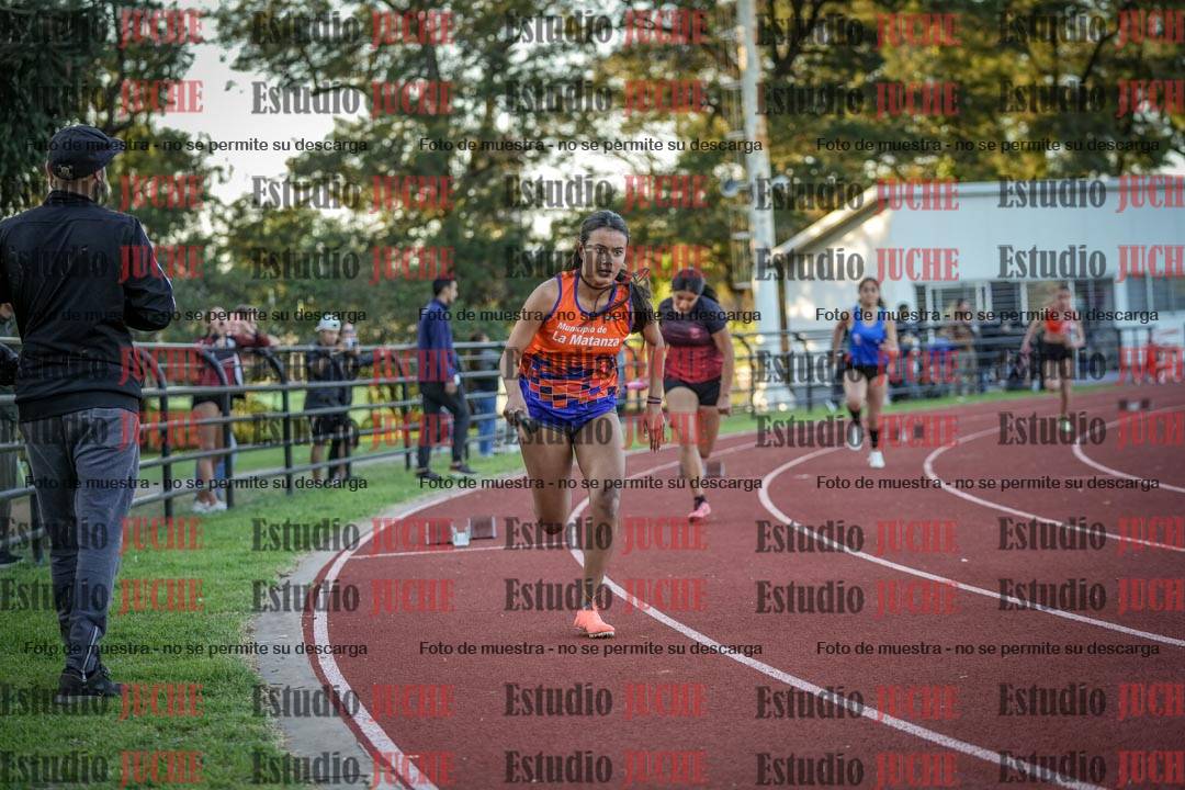 Fotos de las Postas 5x80 m de mujeres