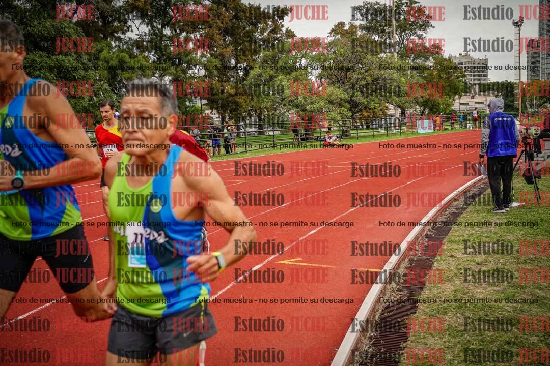 Fotos de los 3000 m llanos de varones