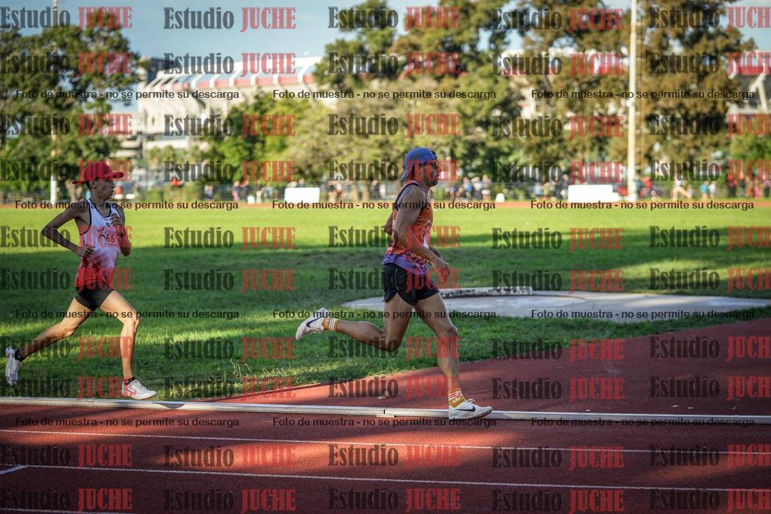 Fotos de los 1500 m llanos de varones