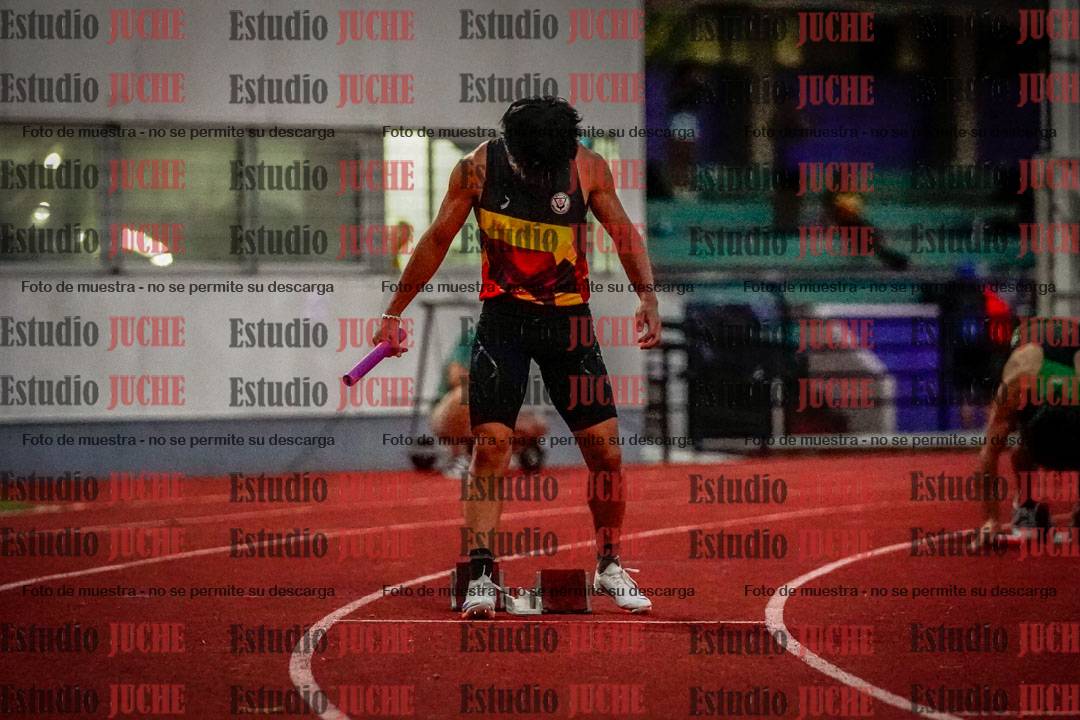 Fotos de las postas 4x100 m de varones