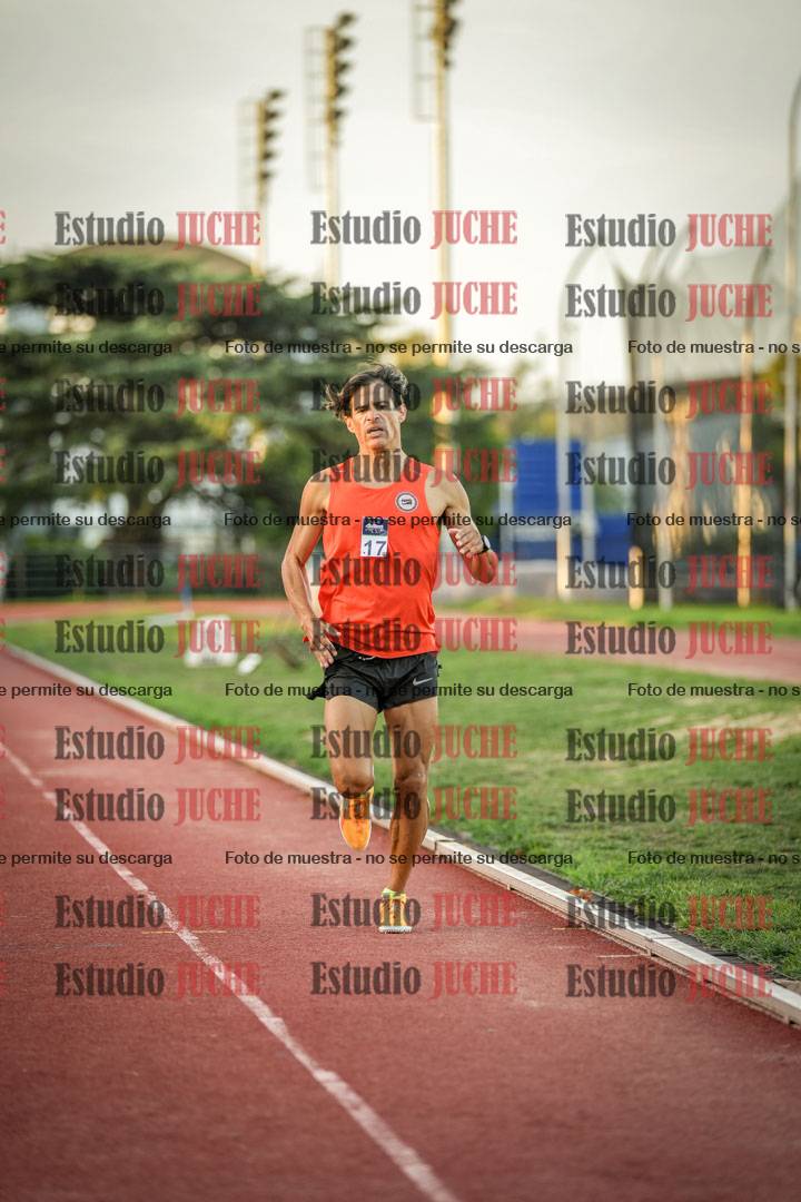 Fotos de los 3000 m llanos de varones