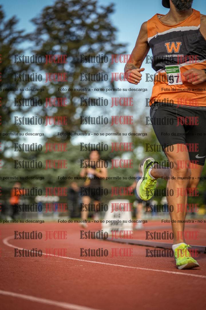 Fotos de los 3000 m llanos de varones