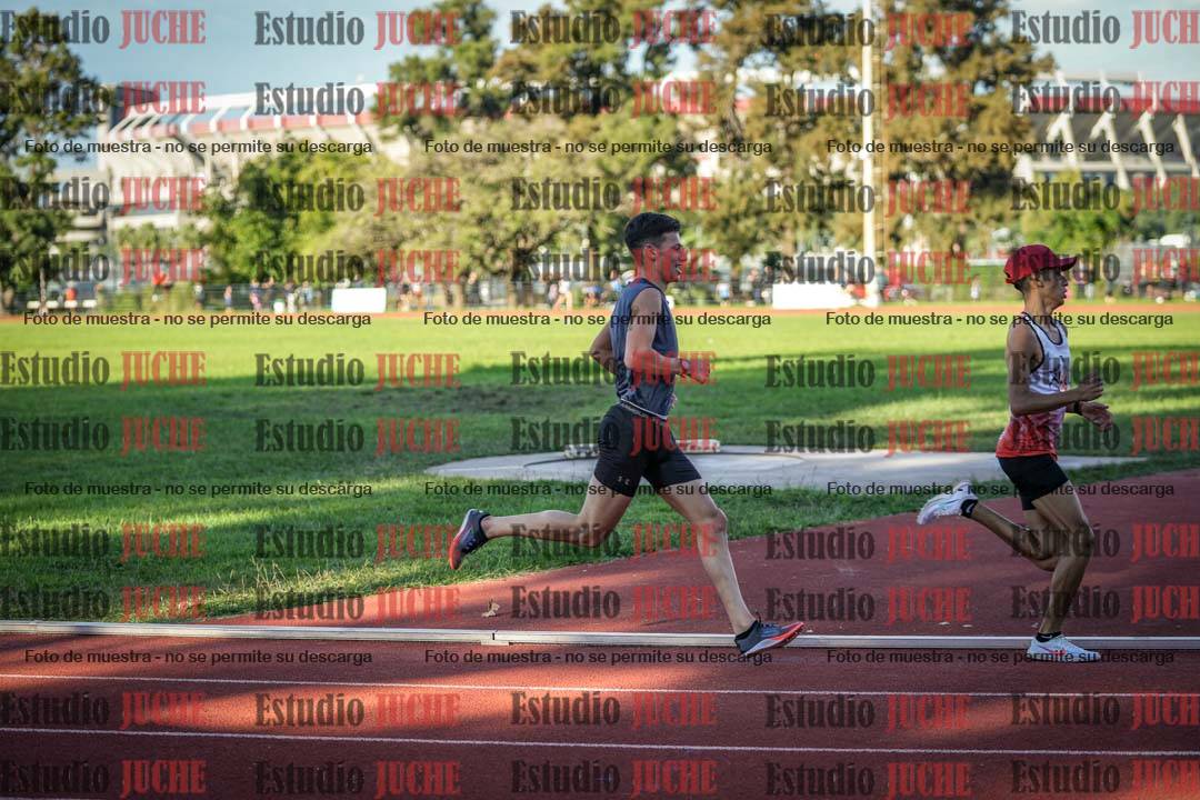 Fotos de los 1500 m llanos de varones