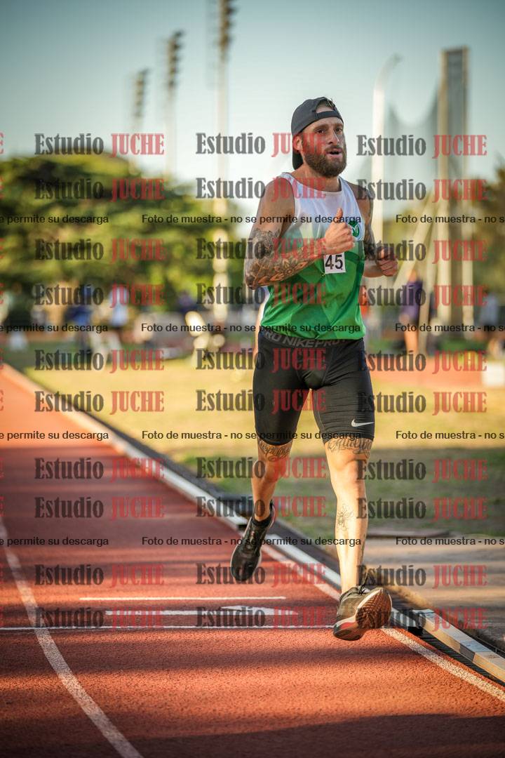Fotos de los 3000 m llanos de varones