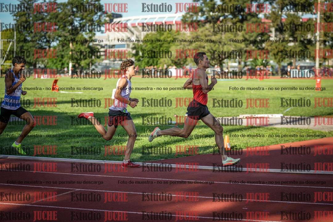 Fotos de los 1500 m llanos de varones