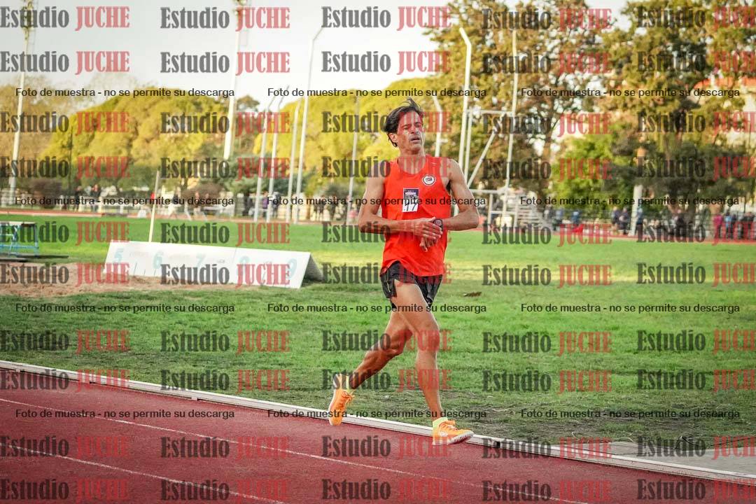 Fotos de los 3000 m llanos de varones