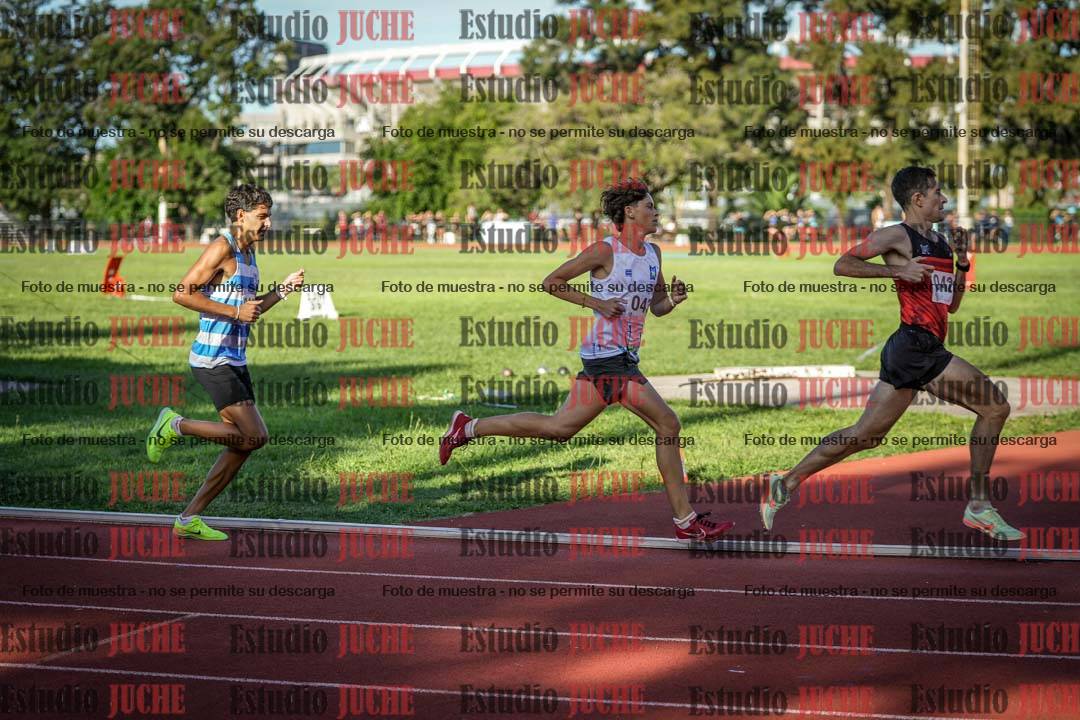 Fotos de los 1500 m llanos de varones
