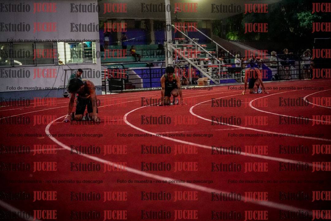 Fotos de las postas 4x100 m de varones