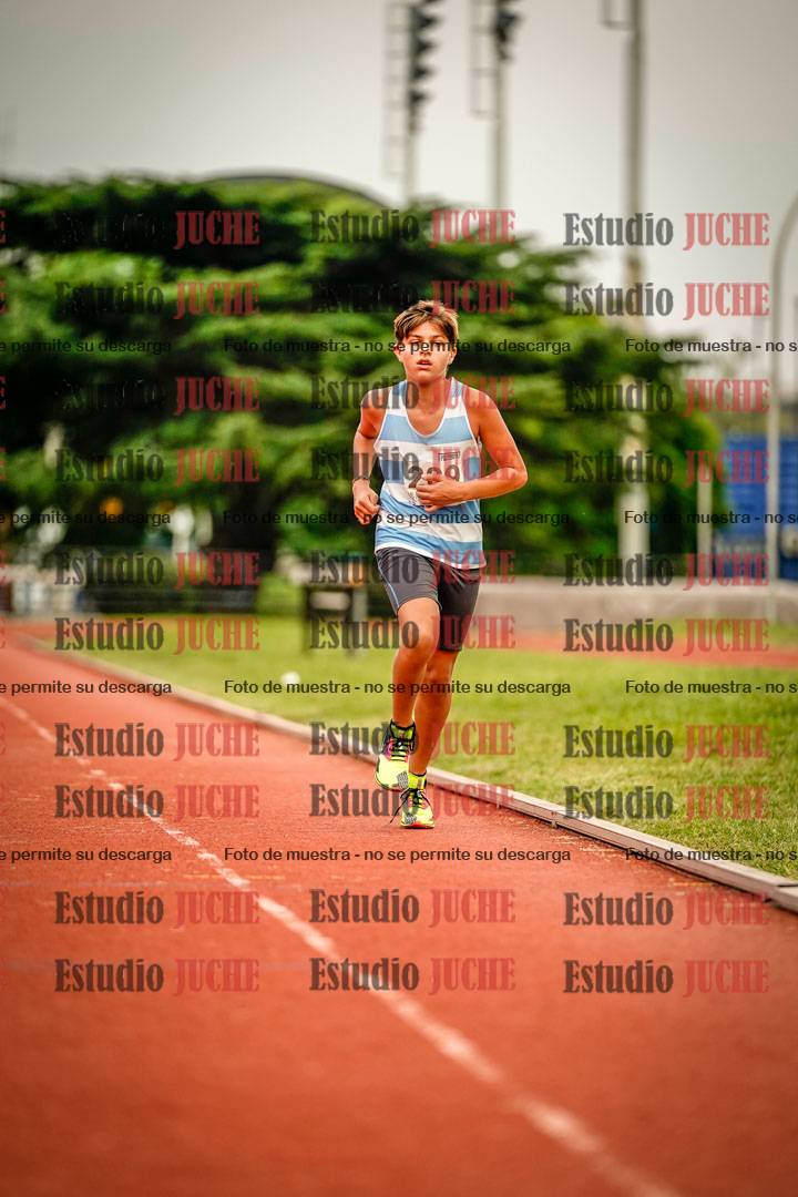 Fotos de los 2400 m de varones