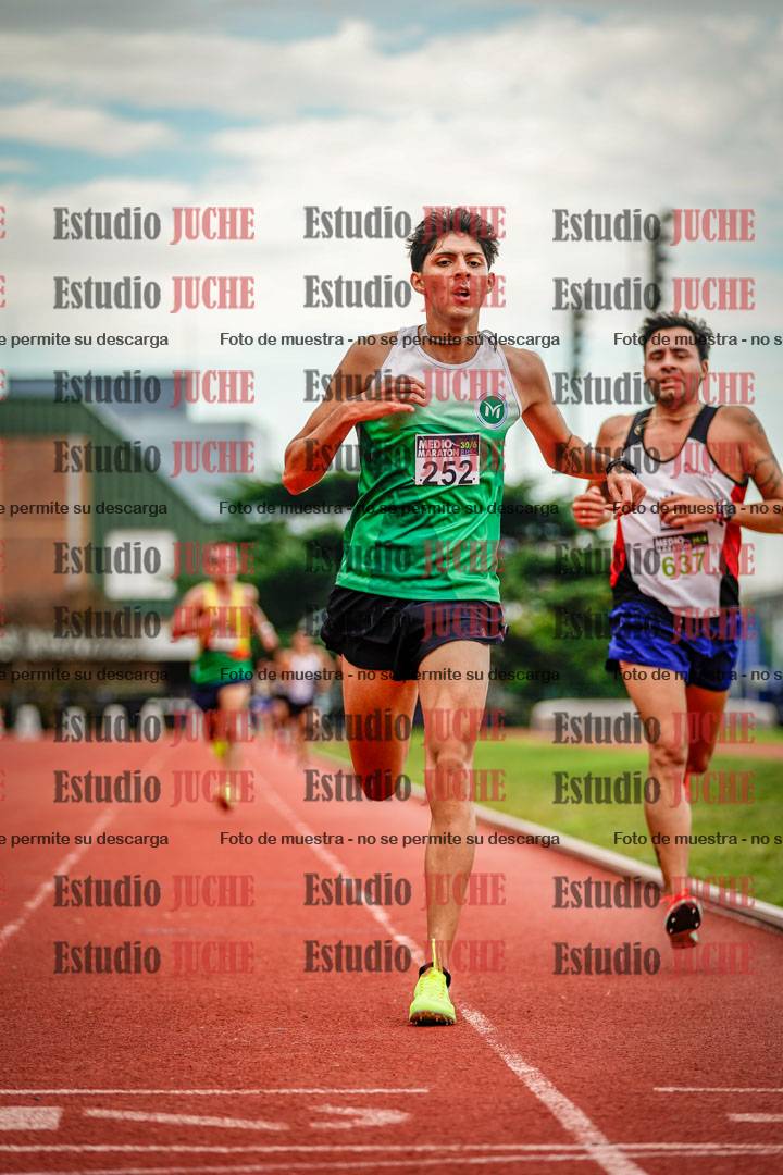 Fotos de los 3000 m de varones