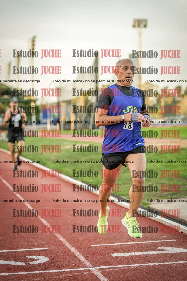 Fotos de los 3000 m llanos de varones